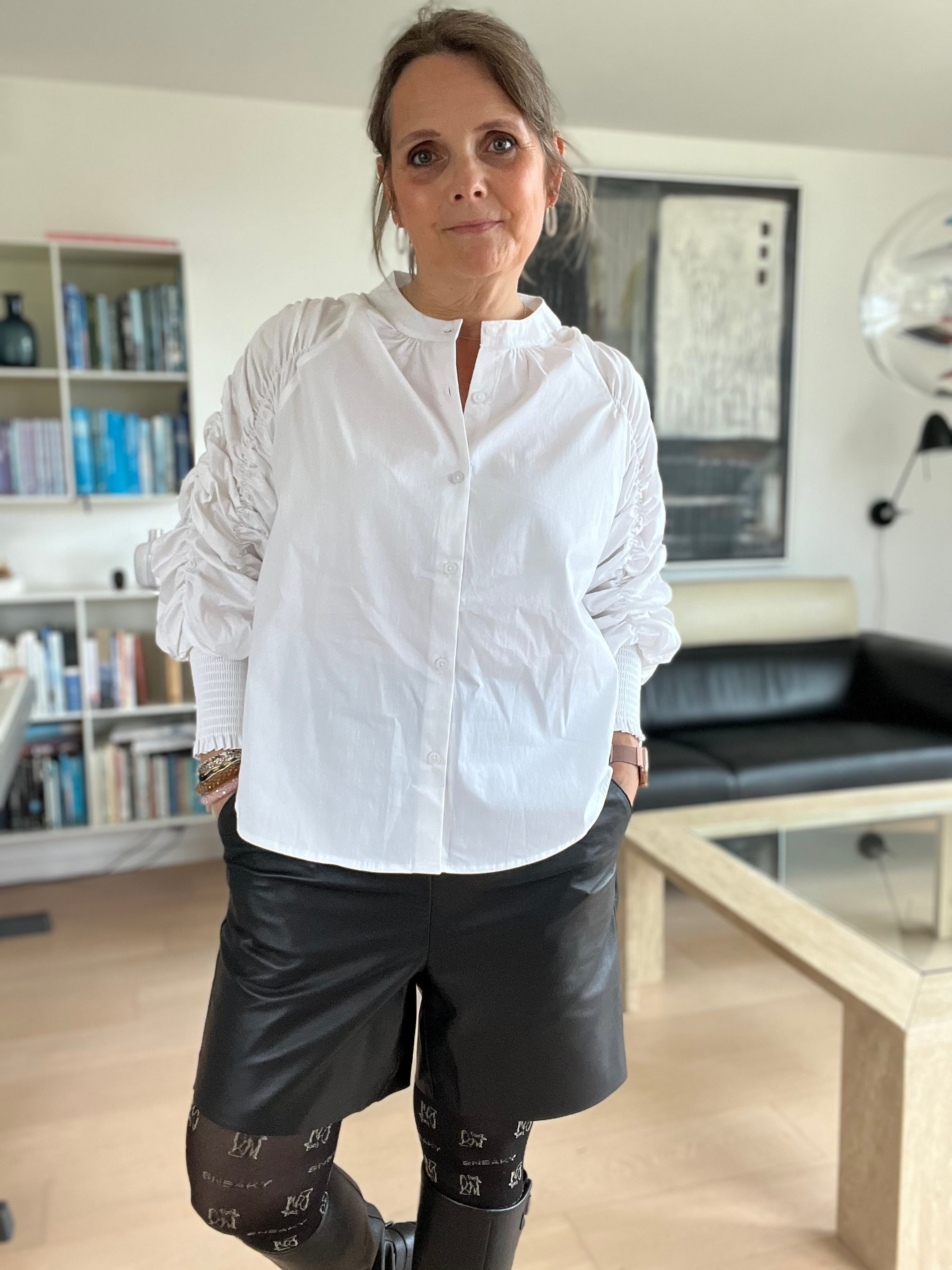 Leather Shorts lambaleður