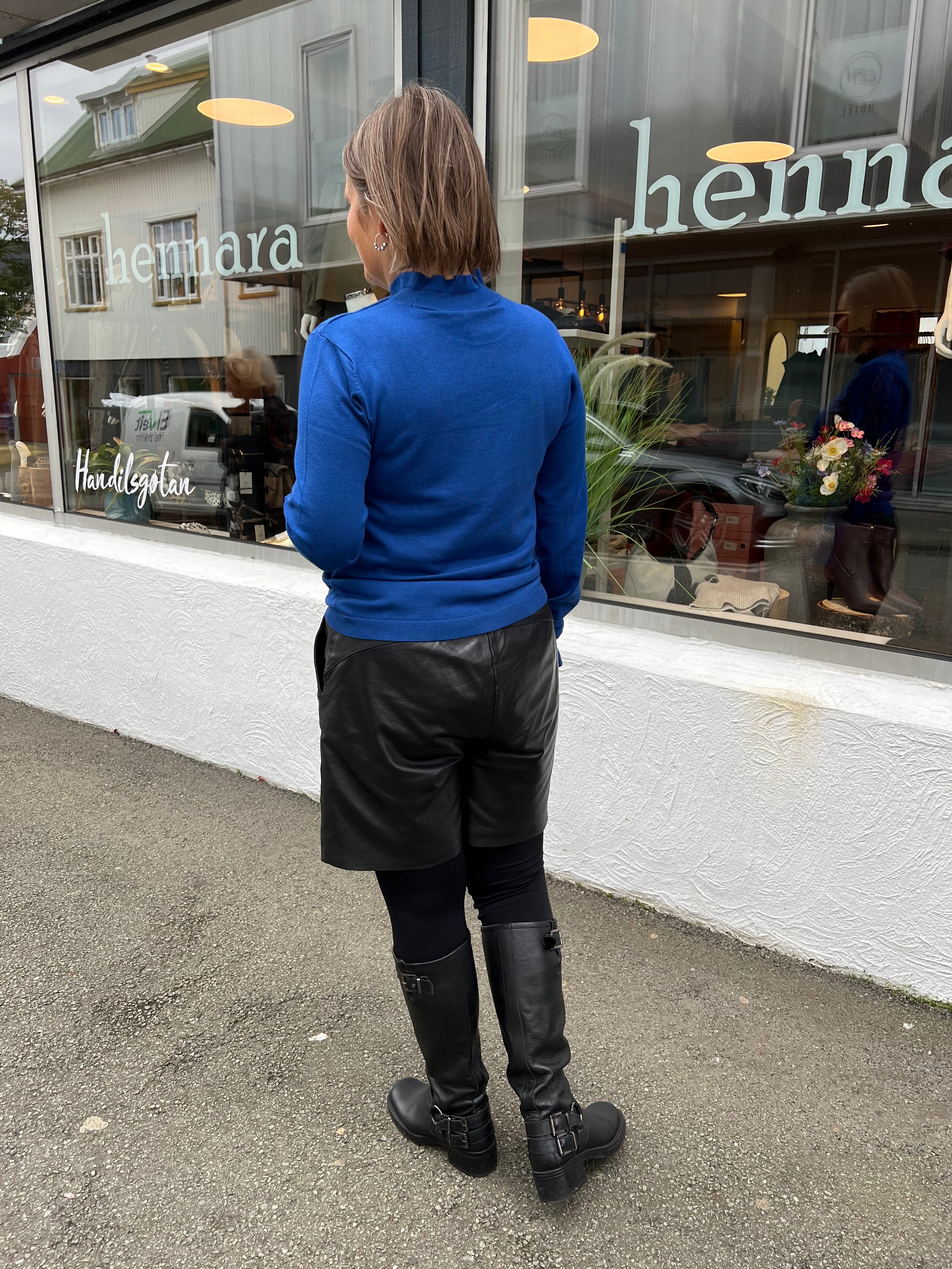 Leather Shorts lambaleður