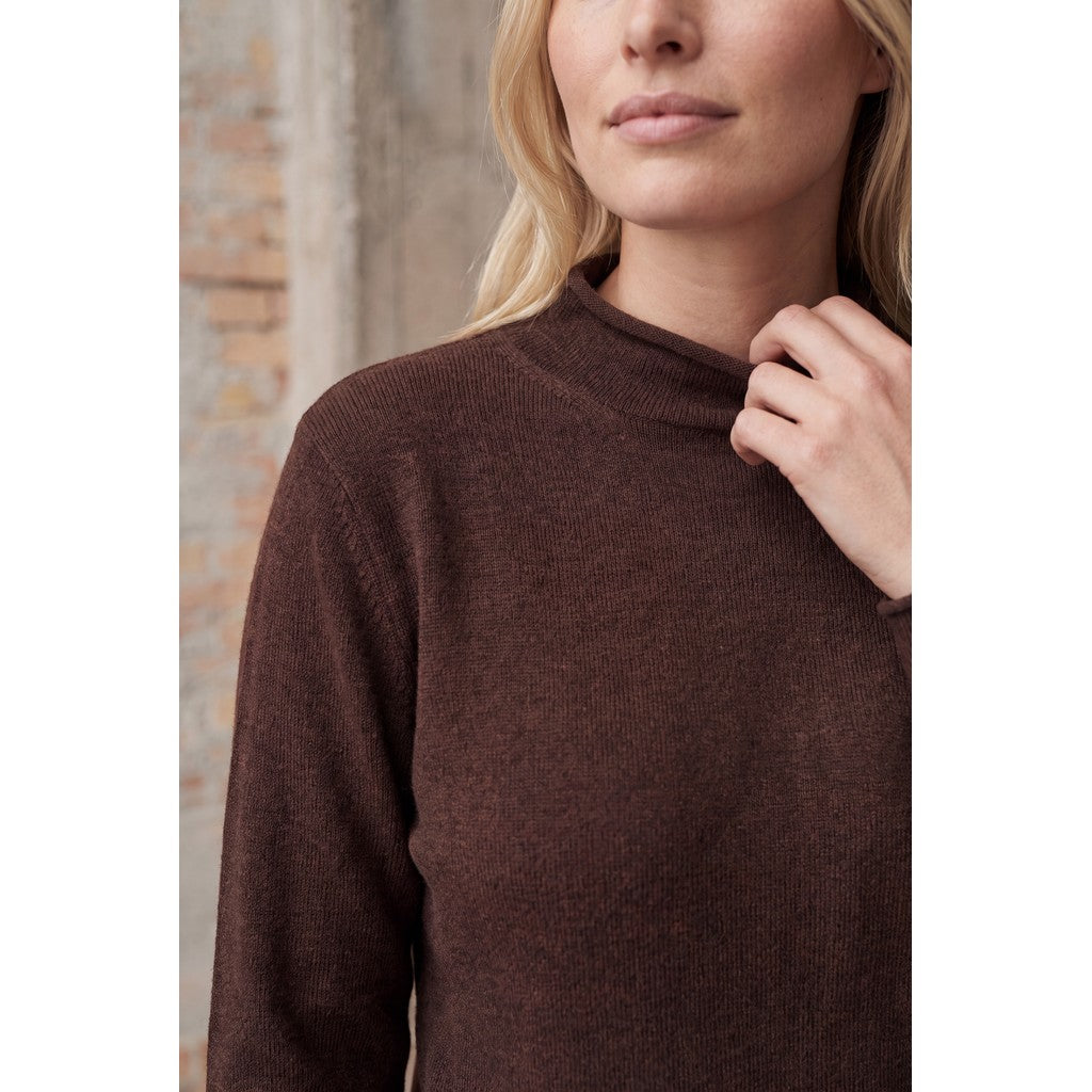 Frigga A-Shape Pullover