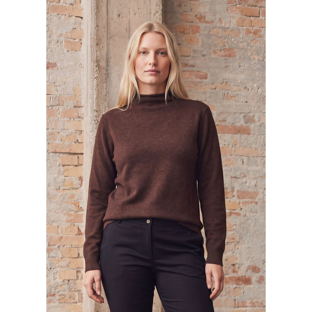 Frigga A-Shape Pullover