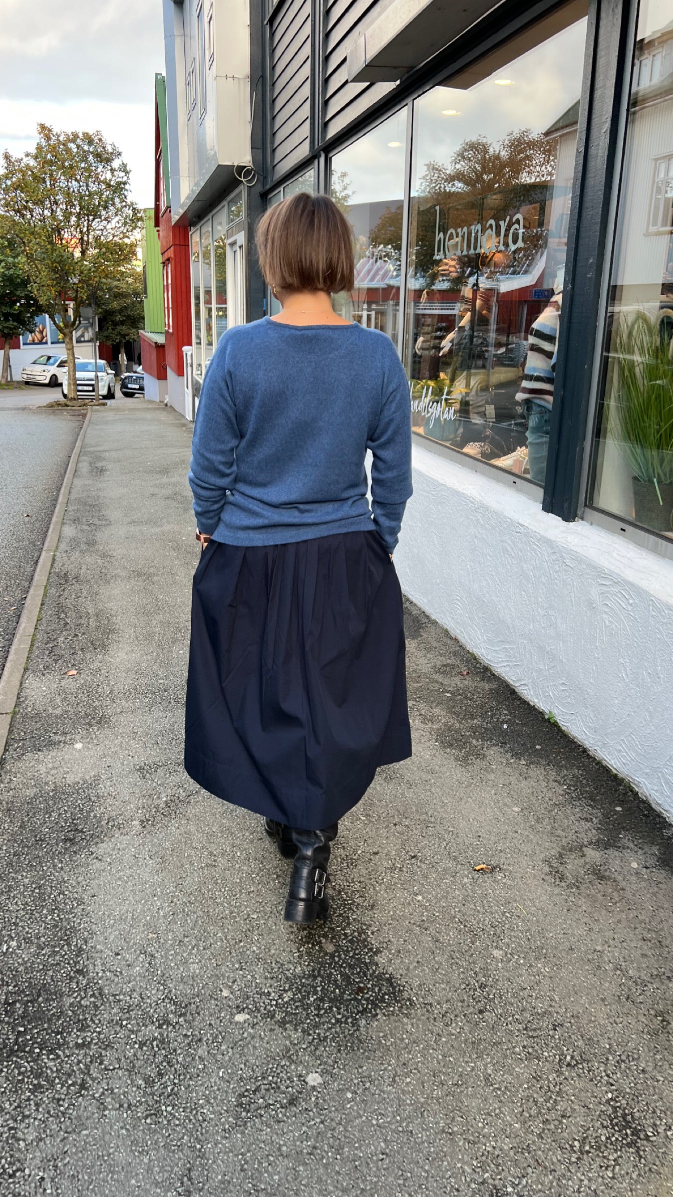 Pure Cashmere Pullover w. Boat Neck