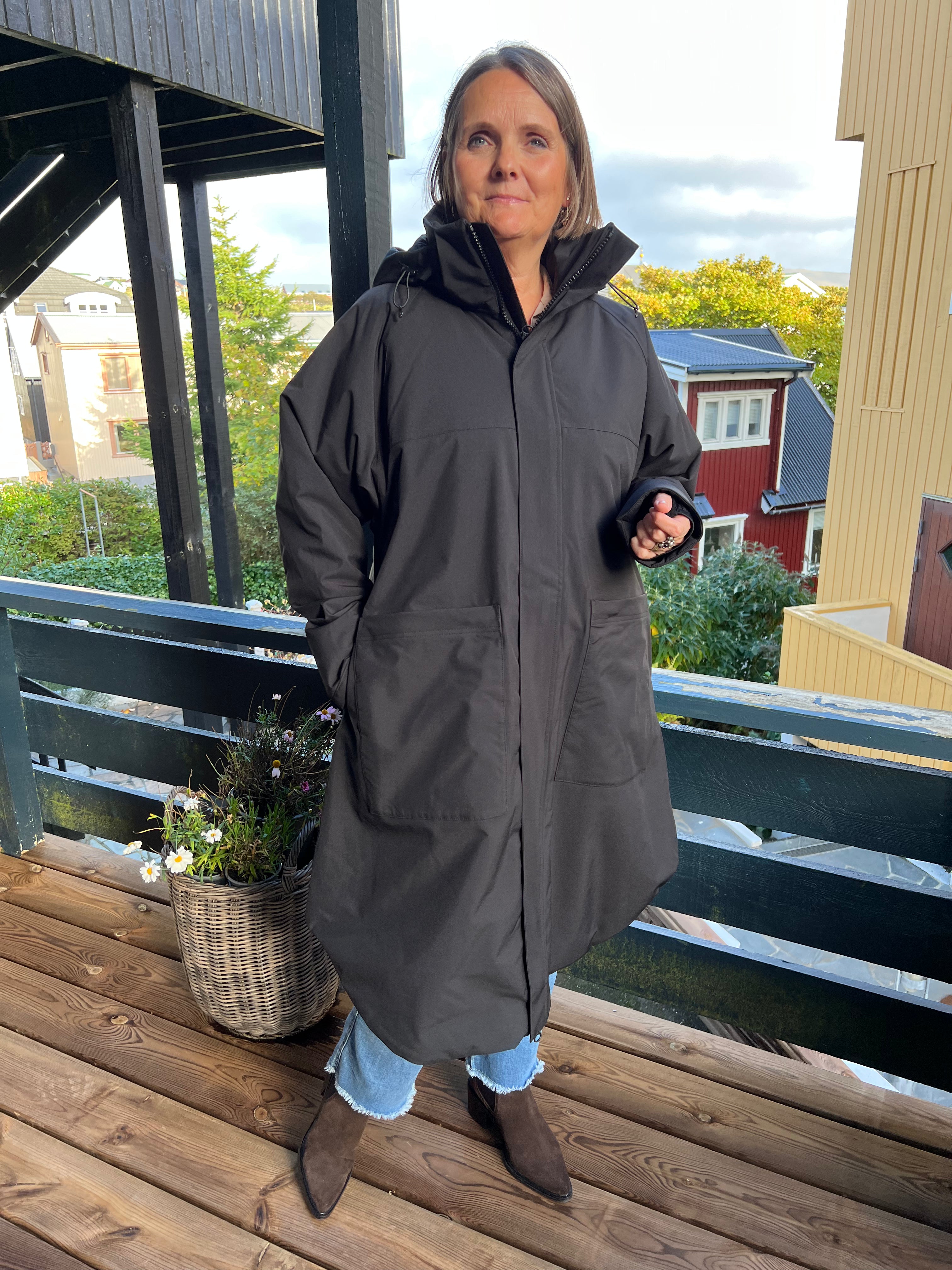NOTOKYO Anorak svartur