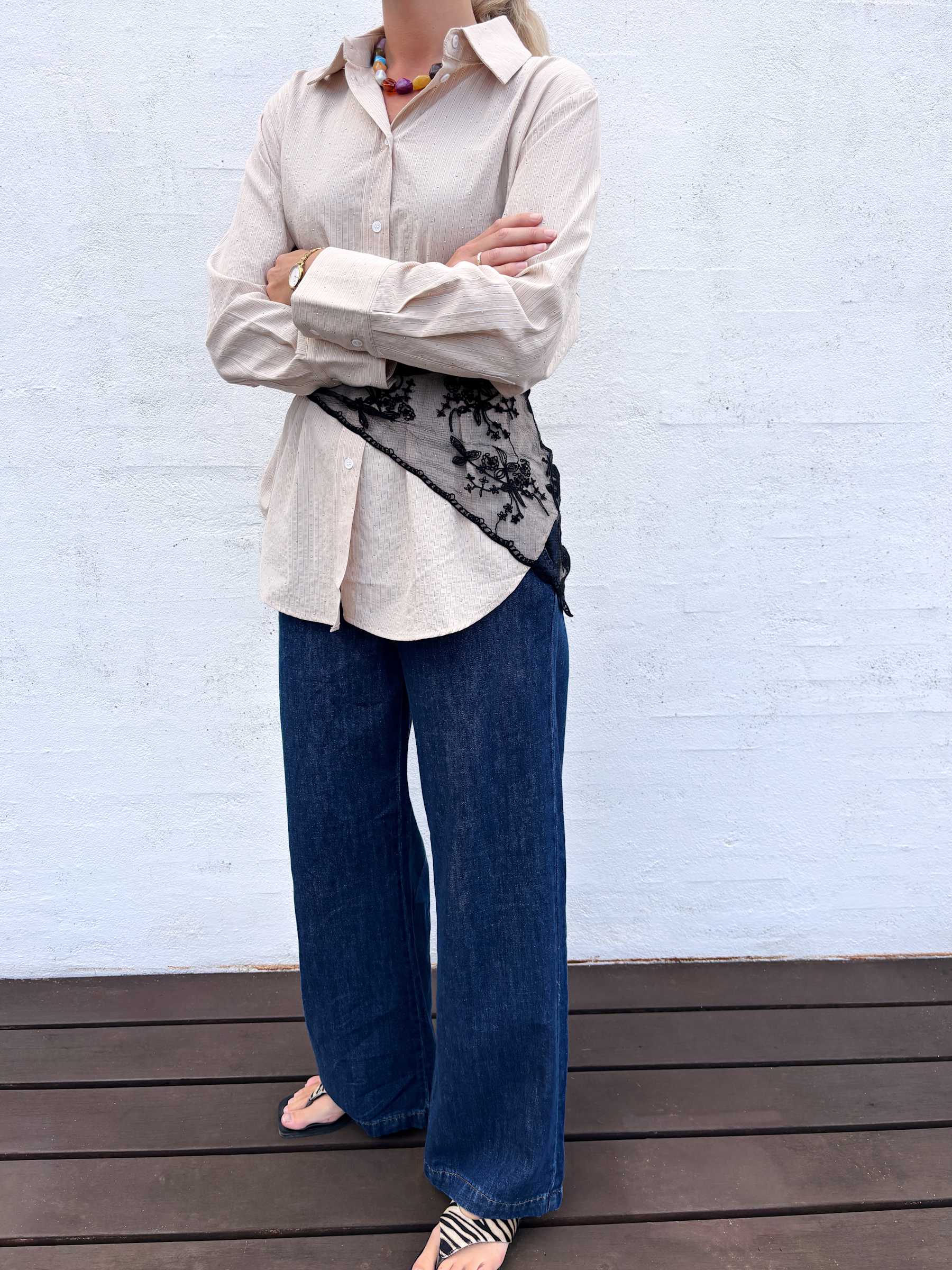 BCMIRIANA TRIANGLE LACE SCARF