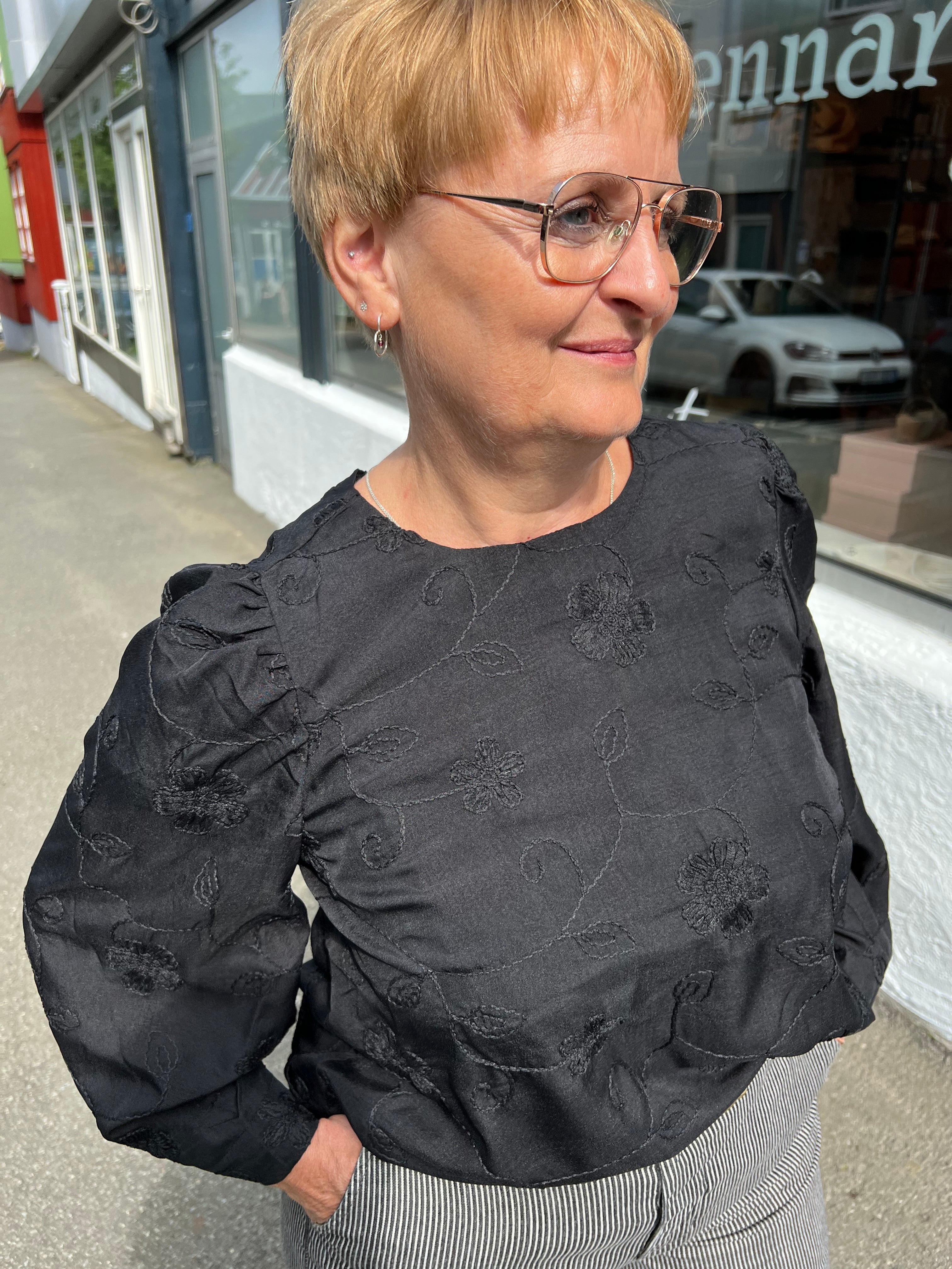 Juna Blouse