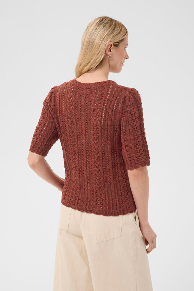 DarnellaPWPullover