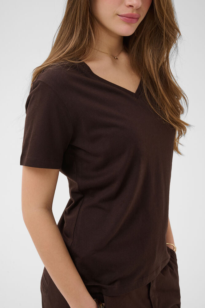 Naia T-shirt