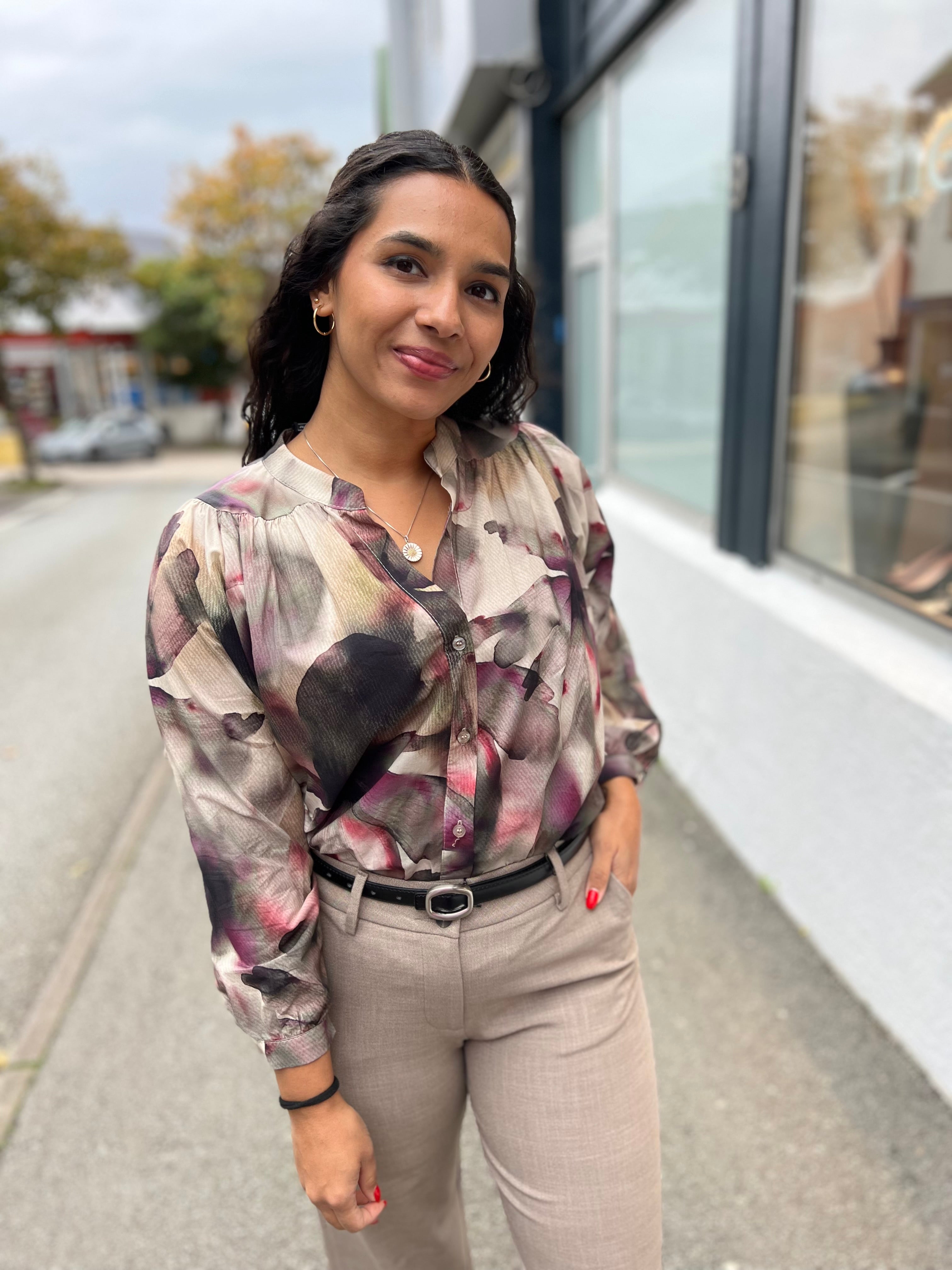 BCFILORA BLOUSE