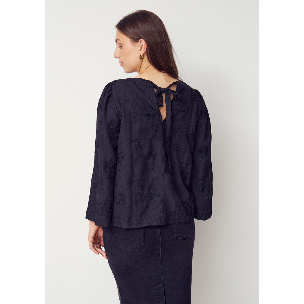 Juna Blouse