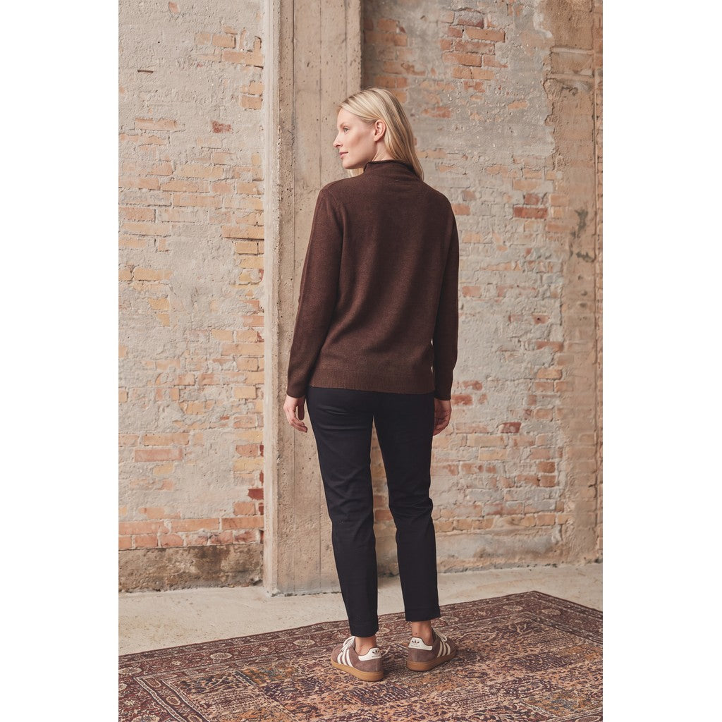 Frigga A-Shape Pullover