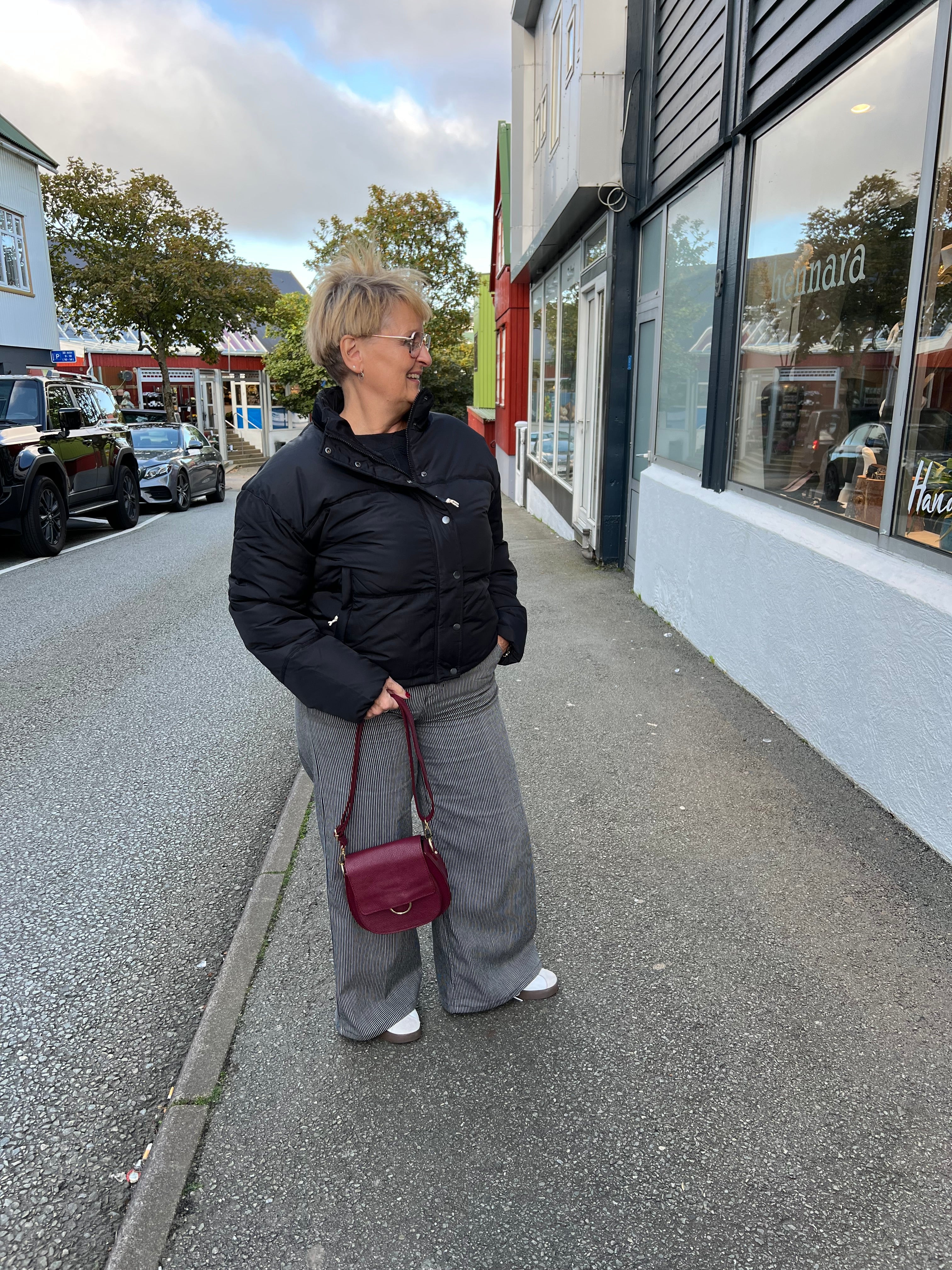 FREBBA JA 1 svartur