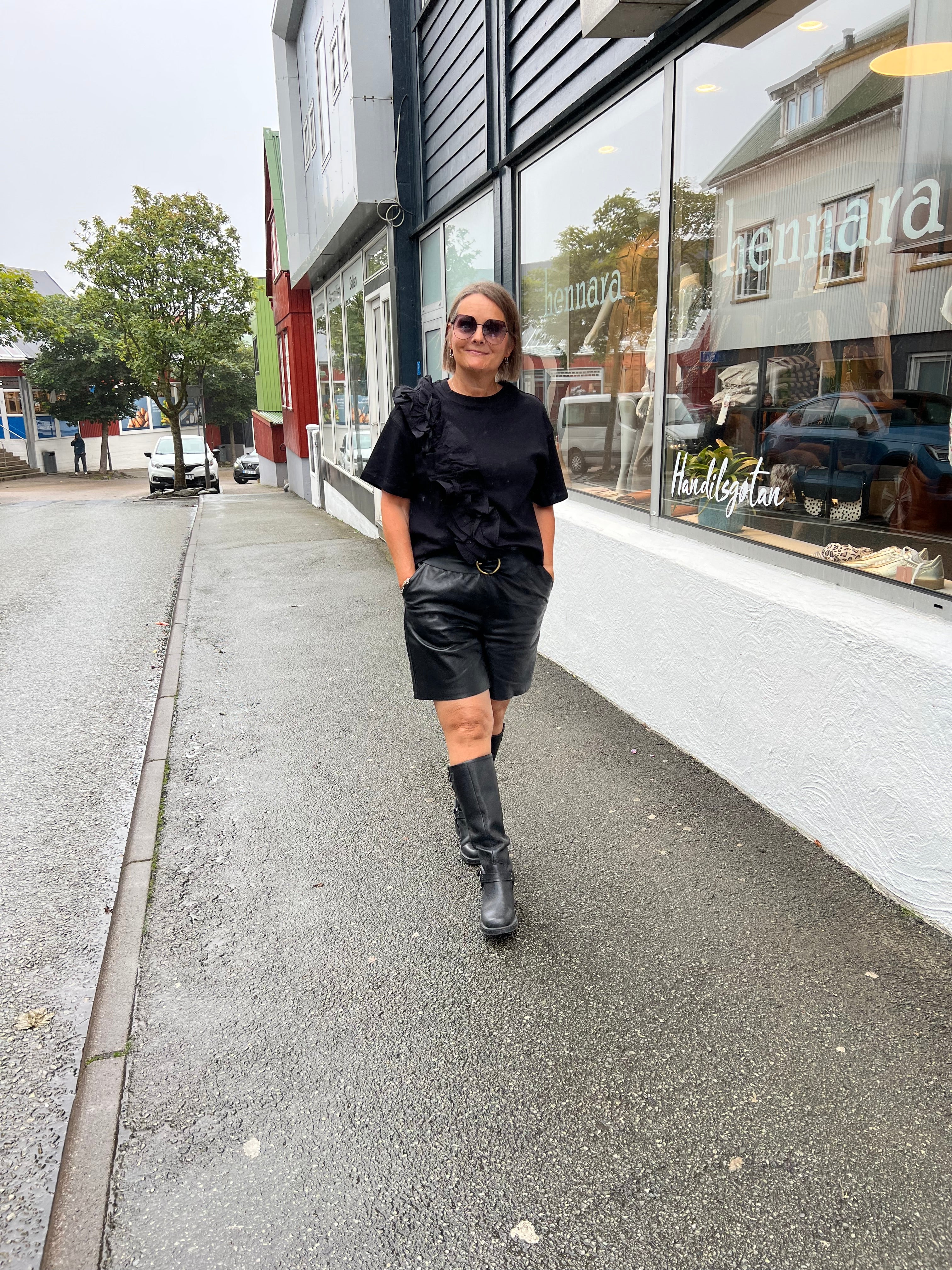 Leather Shorts lambaleður