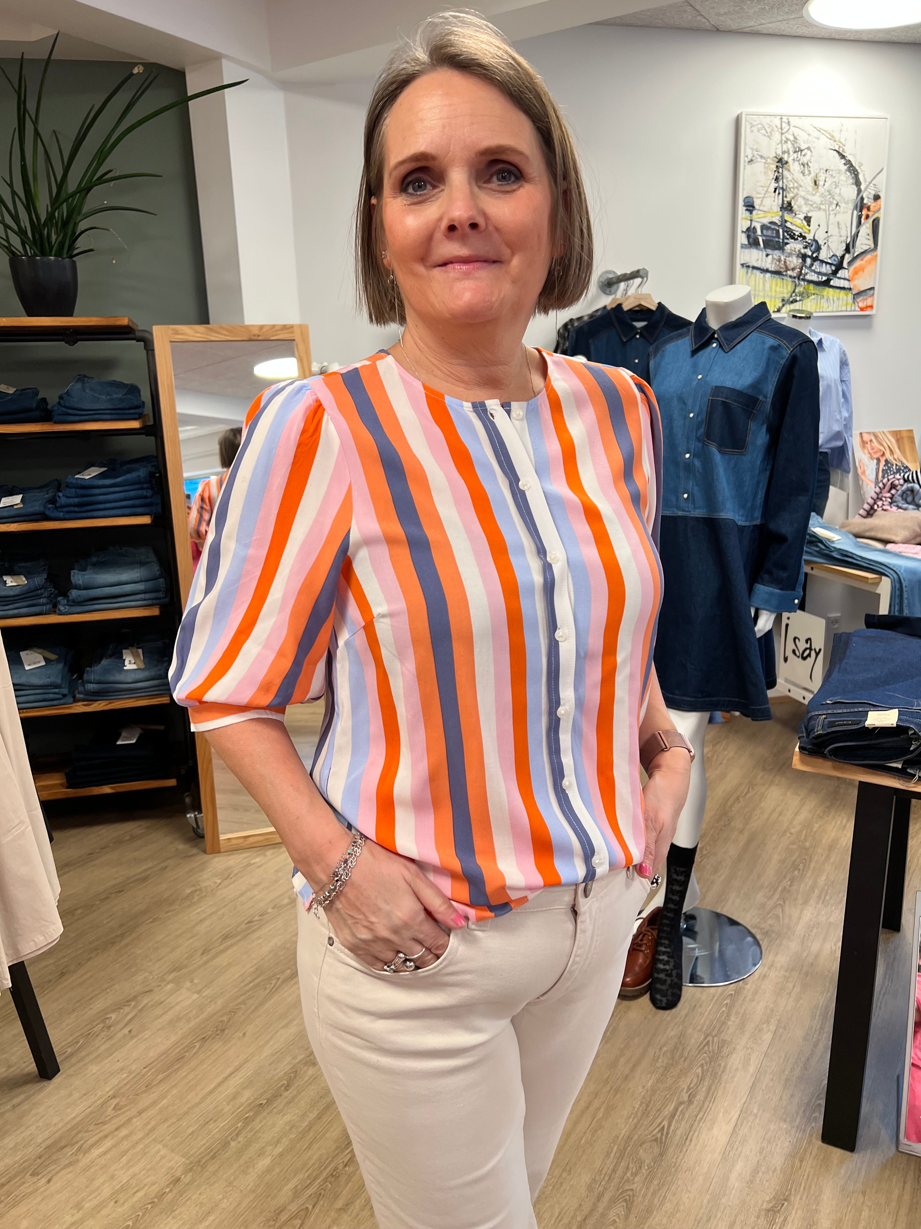 AzraPW SH