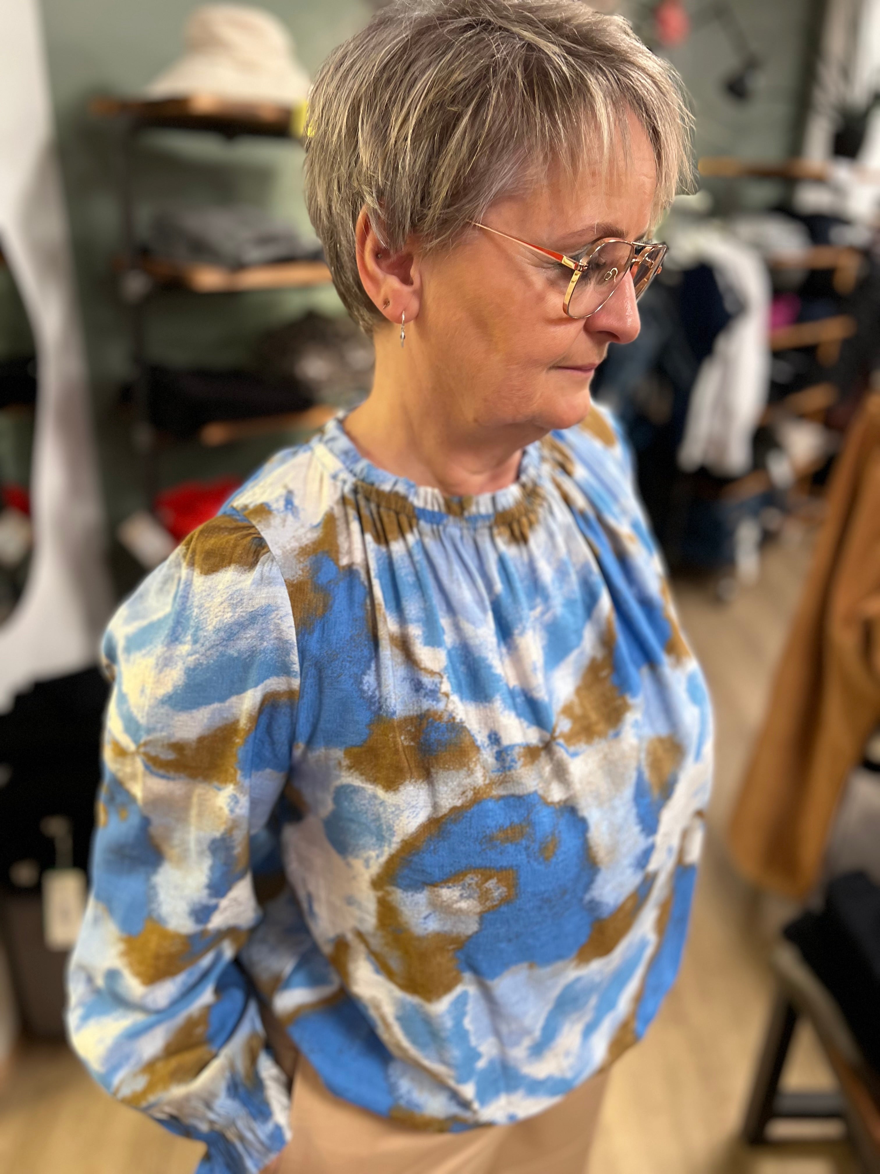 Tanna Printed Blouse blá