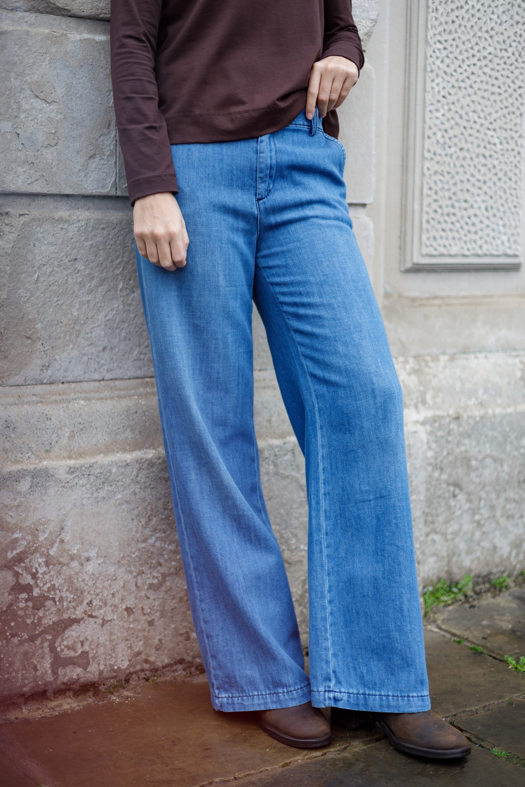 BCNETTIE BOX JEANS